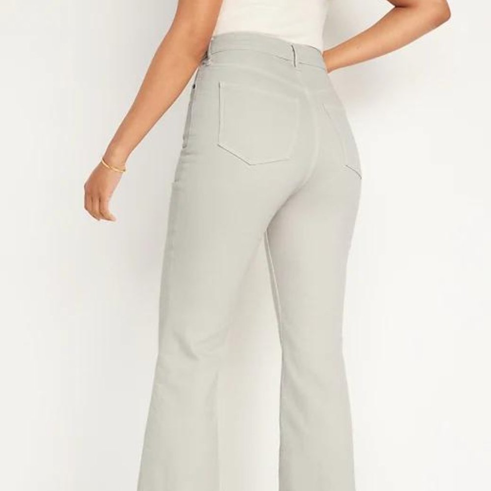Old Navy Higher High-Rise Off-White Side-Split Flare Jeans for Women New - Picture 3 of 12